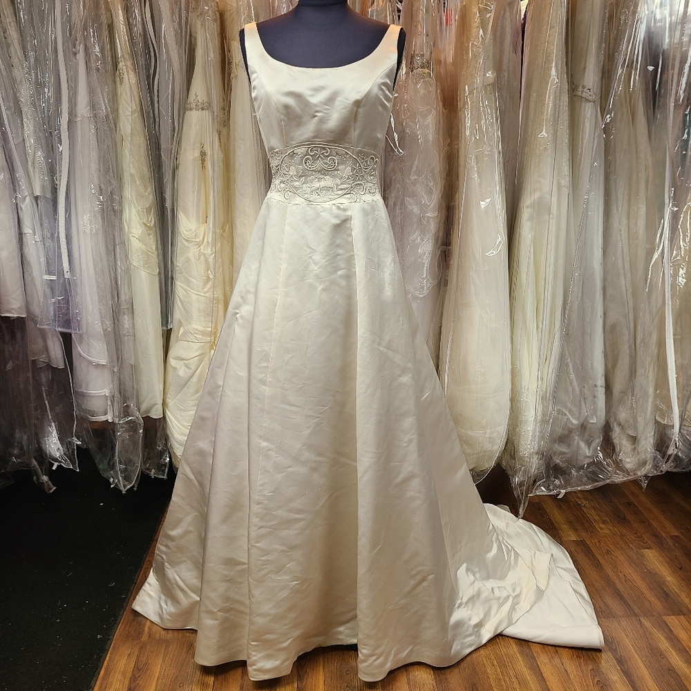 100% Silk Ivory Embroidered Gown